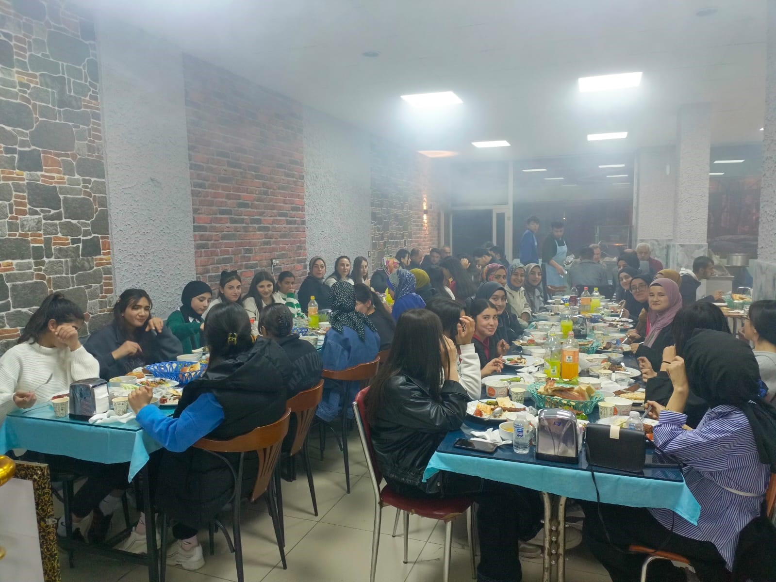 Öğrenciler için anlamlı iftar programı